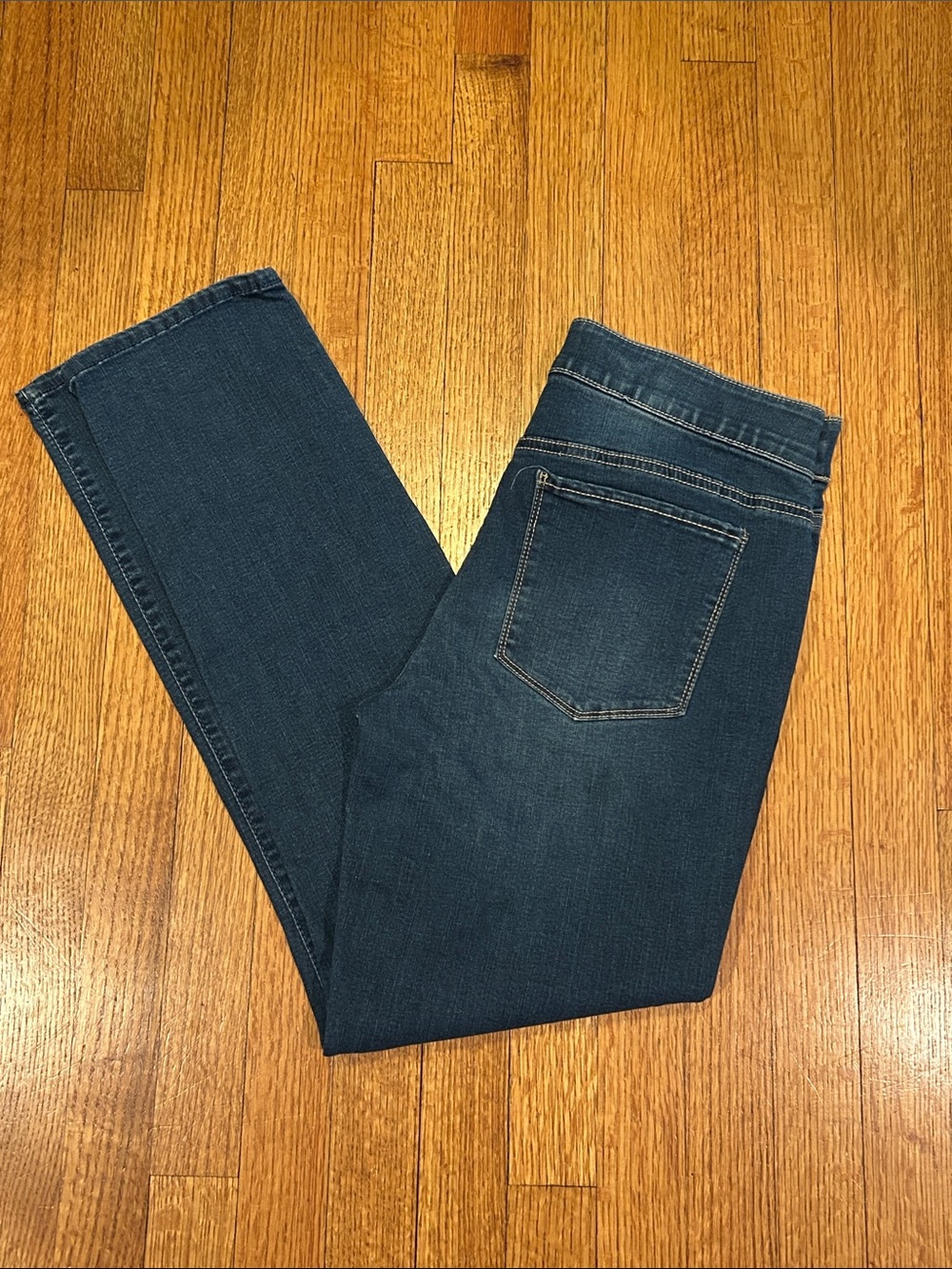 croft & barrow Women’s Straight Leg Jeans in Dark Blue Size 8